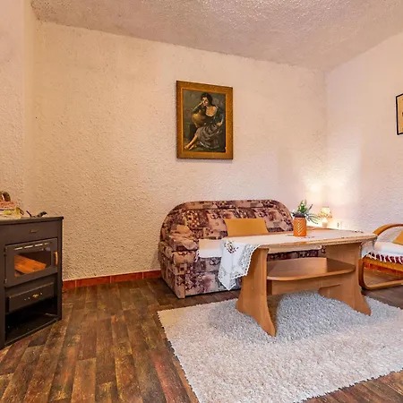 Lovely Apartment In Premantura With Wifi Exterior photo